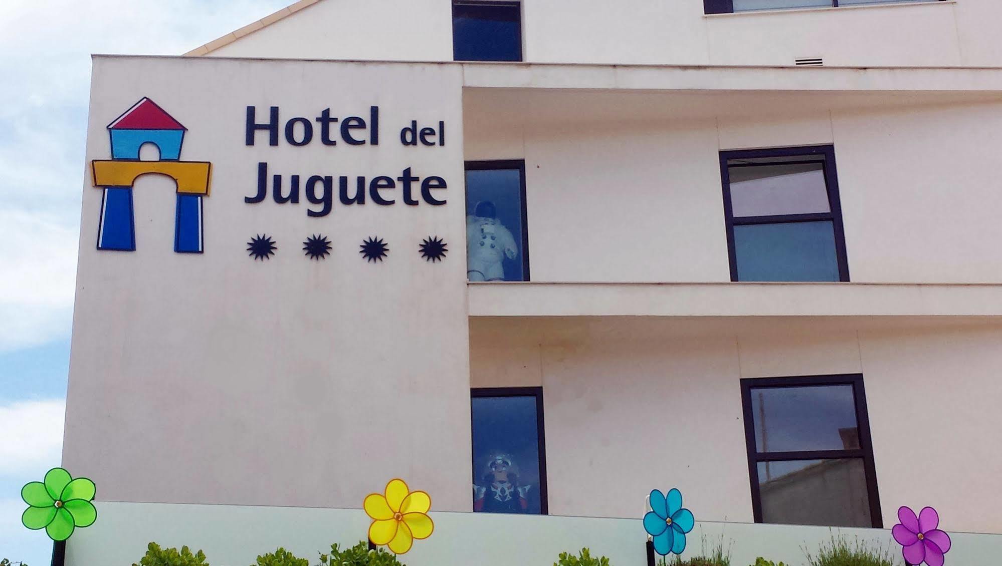 Hotel Del Juguete Ibi Extérieur photo